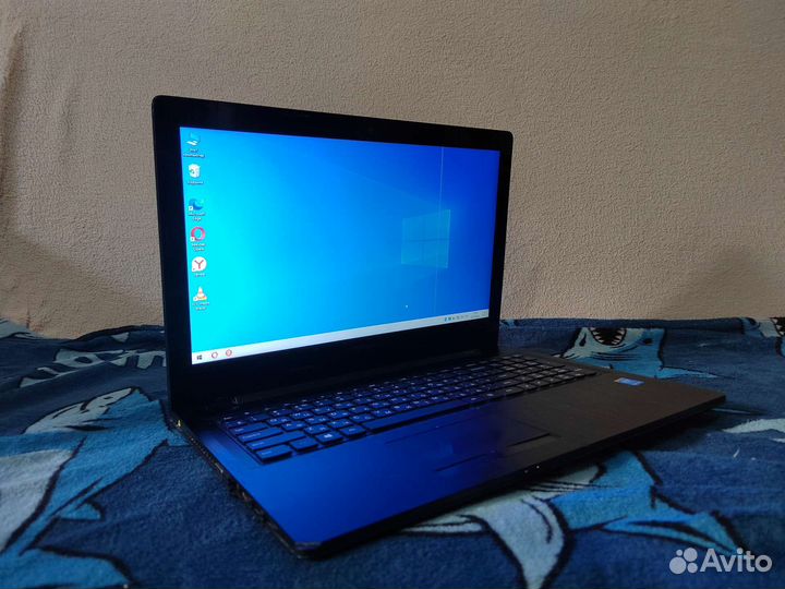 Ноутбук Lenovo