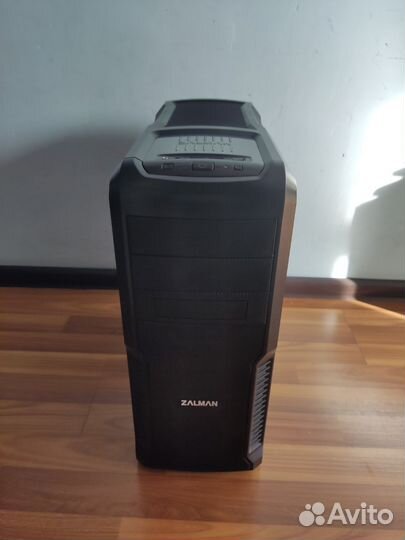 Системный блок 8 ядер amd fx 8350/8гб озу/gtx 560