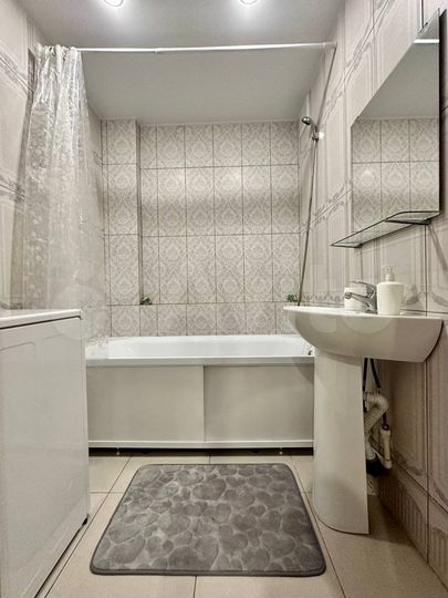 2-к. квартира, 59 м², 12/18 эт.