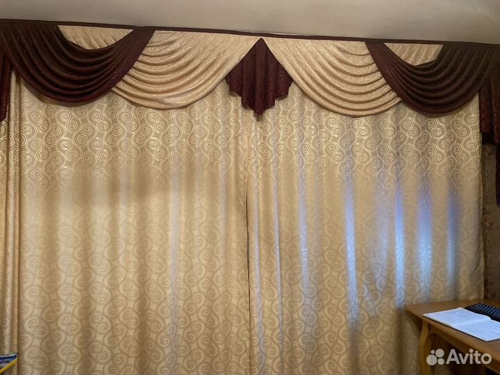 Шторы с ламбрекеном