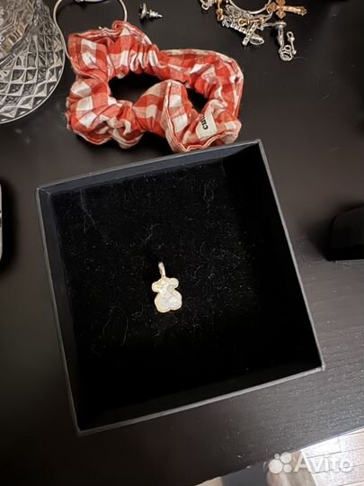 Подвеска Tous