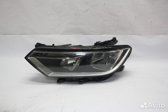Фара левая Volkswagen Passat