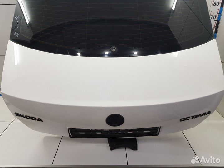 Крышка багажника со стеклом (Skoda Octavia)