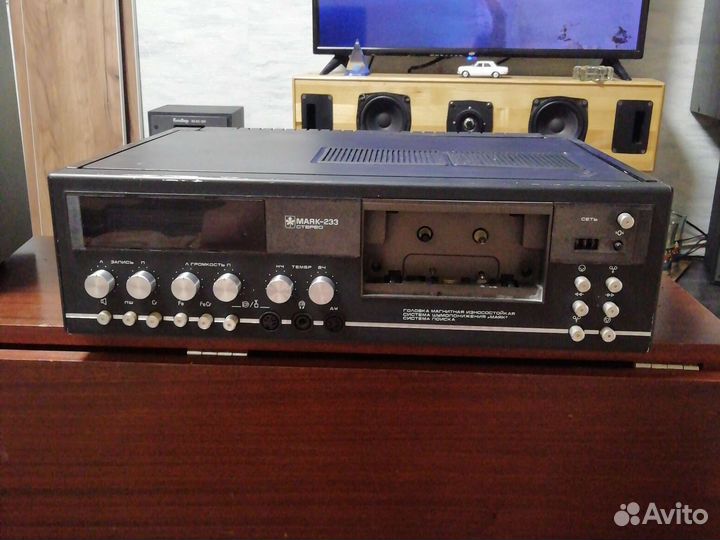 Дека кассетная