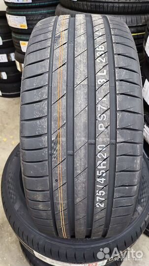 Kumho Ecsta PS71 285/40 R21 109Y