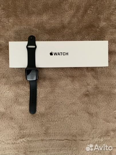 Часы apple watch se 44 mm