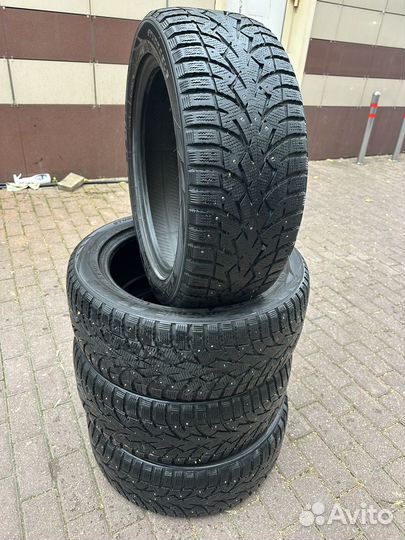 Toyo Observe G3-Ice 215/50 R17 91T