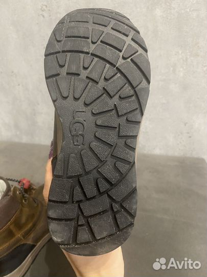 Сапожки демисезонные для мальчика Ugg 30 размер