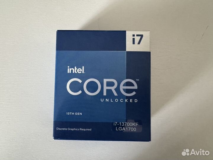 Материнская плата с процессором i7 13700kf