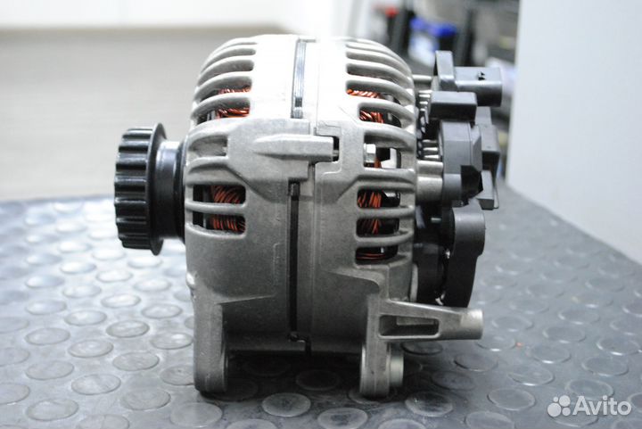 Генератор VW Transporter T5, Touareg 2.5 TDi 150А