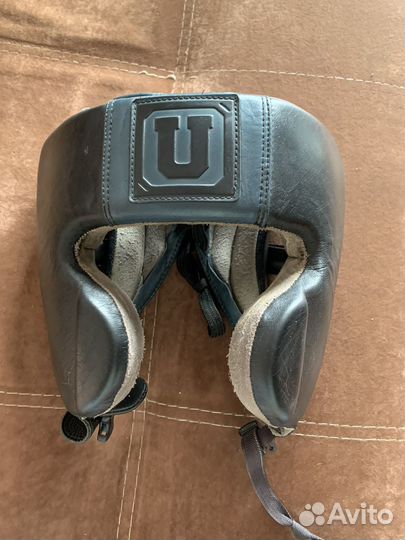 Боксерский шлем