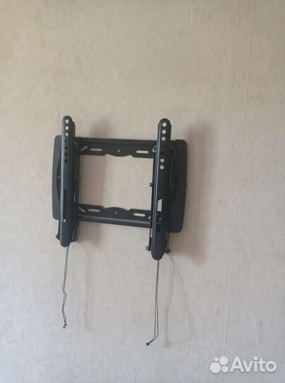 Кронштейн для телевизора