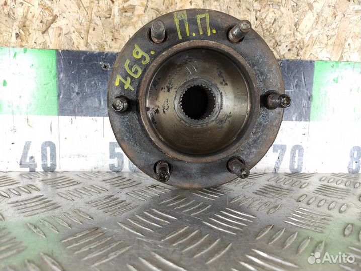 Ступица передняя Toyota Land cruiser 2002 2009