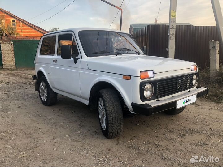 LADA 4x4 (Нива) 1.7 МТ, 1995, 150 000 км