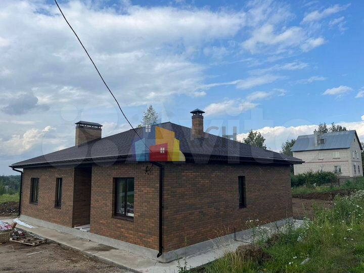 Дом 80 м² на участке 8 сот.