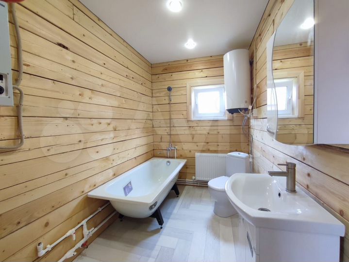 Дом 55 м² на участке 7,5 сот.