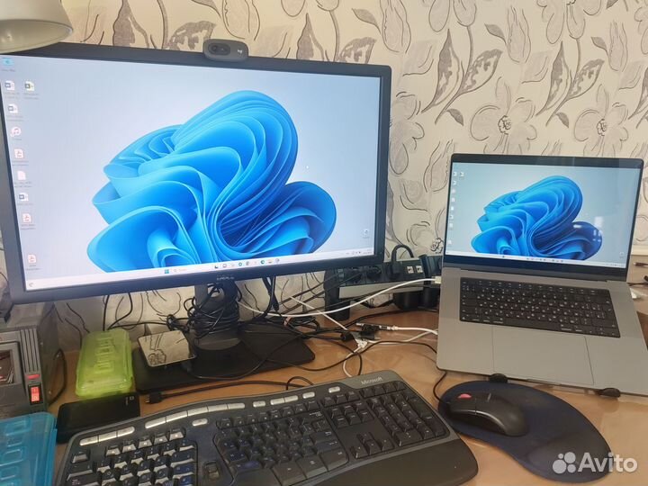 Монитор Dell UltraSharp U2713HT, 2k