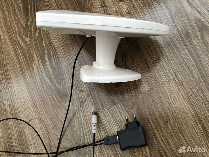 Антенна комнатная тв с усилителем