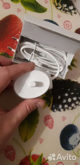 Зарядное устройство для зубной щетки Braun