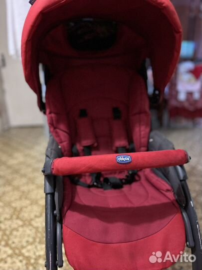 Коляска Chicco simplicity