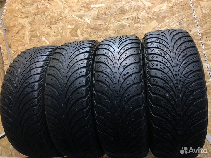 Goodyear UltraGrip Extreme 205/60 R16 92T