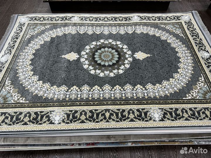 Ковер новый, Иран