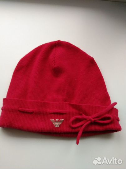 Шапки для девочки Burberry Armani Calvin Klein