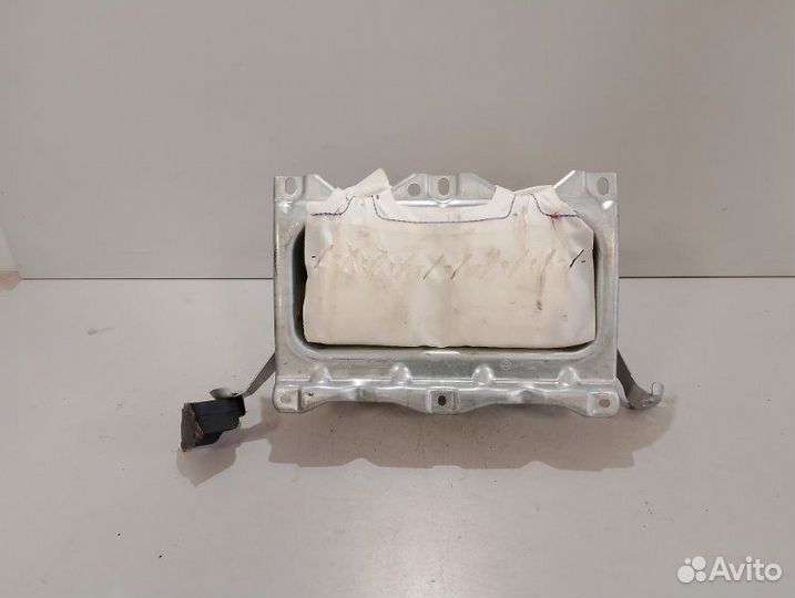 Подушка безопасности пассажира Ford Focus 2