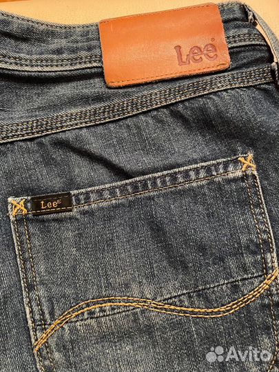 Джинсовые шорты