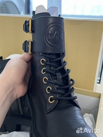 Ботинки женские демисезонные 35 размер