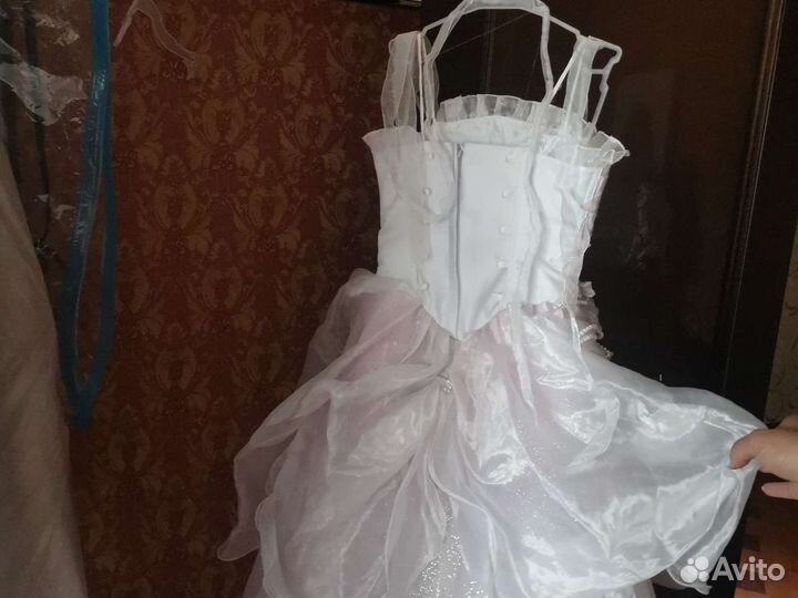 Платье на выпускной пышное