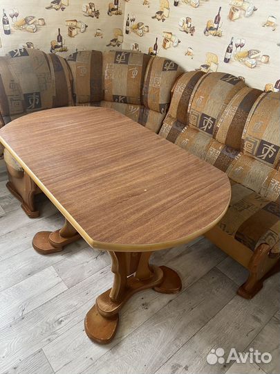 Кухонная мебель