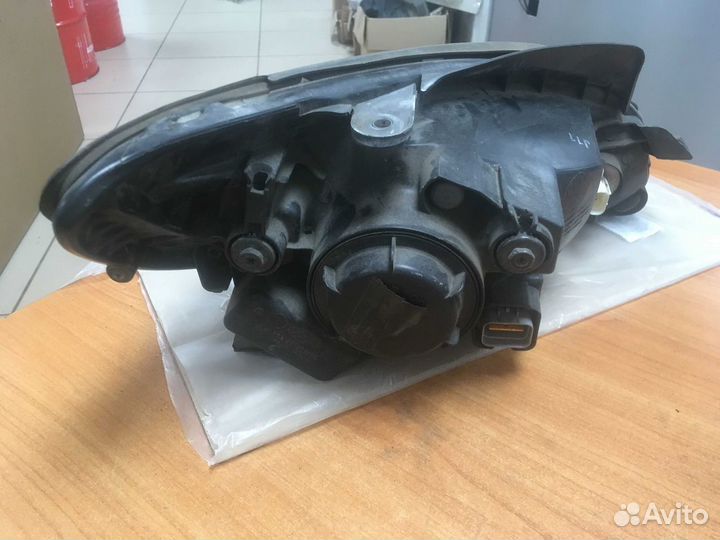 Фара левая Hyundai Getz рестайлинг