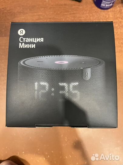 Умная колонка алиса