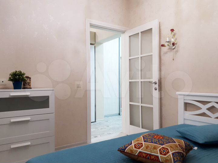 2-к. квартира, 52 м², 8/16 эт.