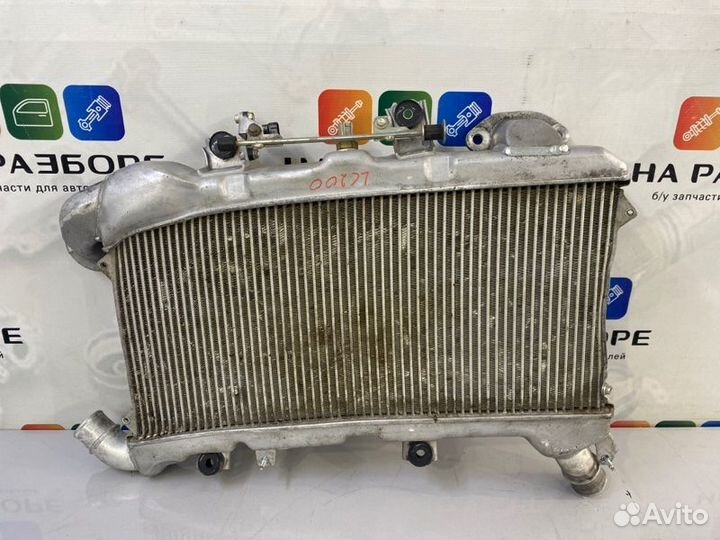 Интеркулер Toyota Land Cruiser 200 1VD-FTV 2012