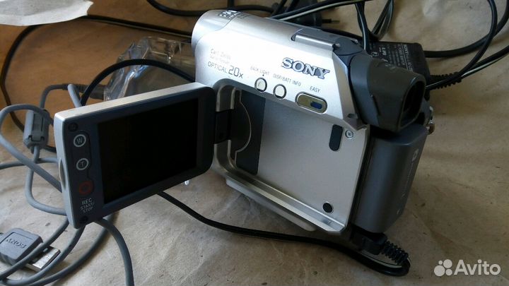 Видеокамера sony DCR-HC22E