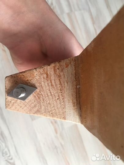 Гриф от гитары