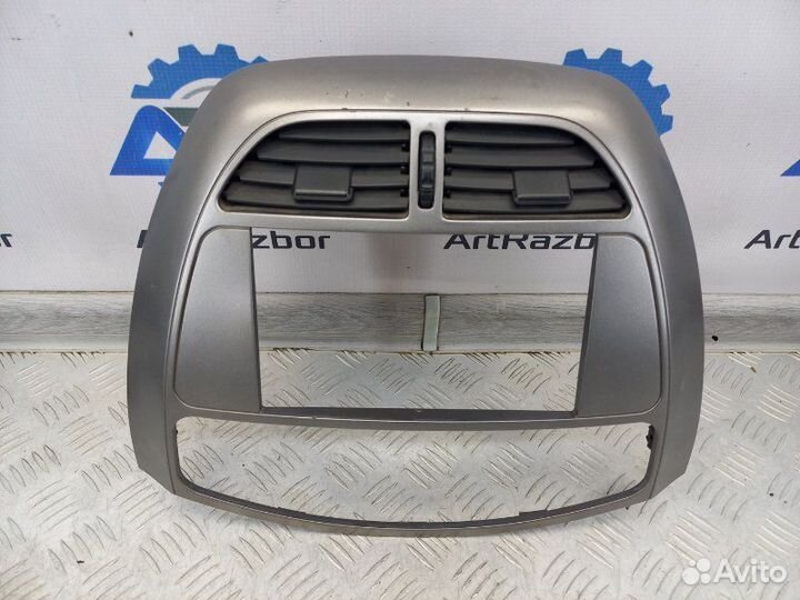 Рамка магнитолы Vortex Tingo 1 T11 1.8 SQR481FC