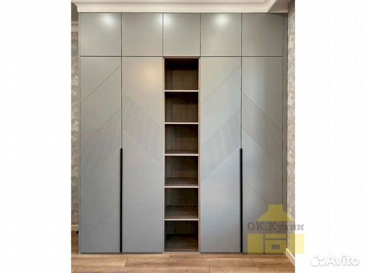 Шкаф стенка