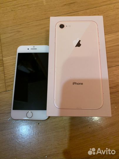 iPhone 8, 64 ГБ