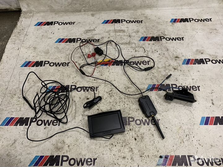 Камера заднего вида auto-VOX