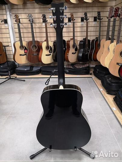 Акустическая гитара Yamaha F370 black