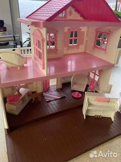 Кукольный домик