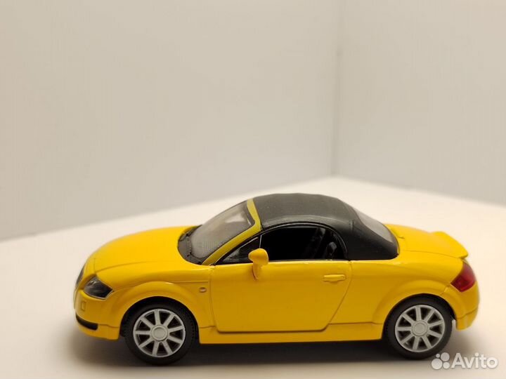 Audi TT cararama 1/43