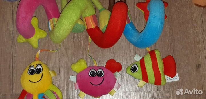 Игрушки Лео и Тиг, Мими мишки,Губка Боб и др