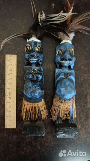 Статуэтка маленькая дерево