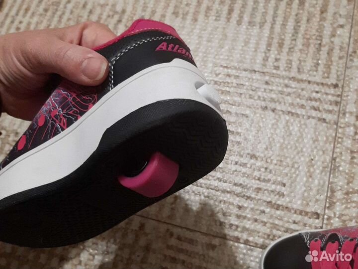 Обувь с роликами 2 в 1 Новые