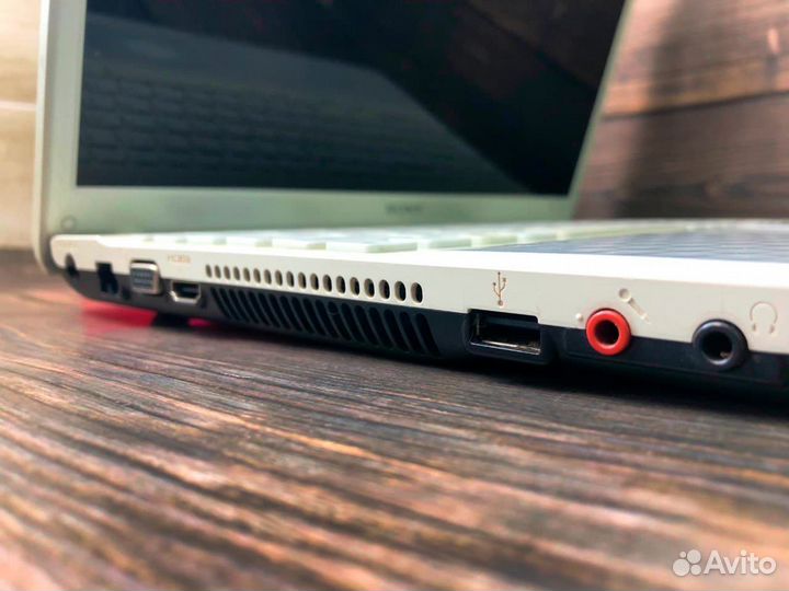 Ноутбук Sony Vaio Core i3/i5/i7 гарантия