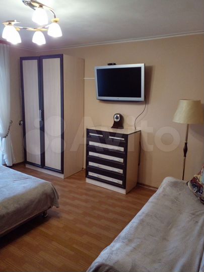 1-к. квартира, 32 м², 1/4 эт.